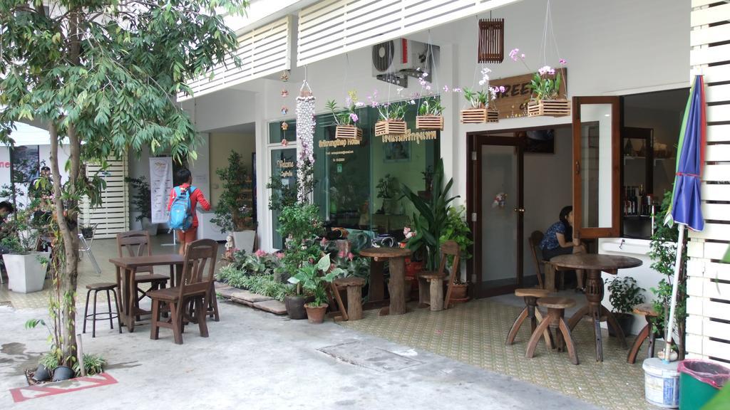 Sri Krungthep Hotel Bangkok Eksteriør billede