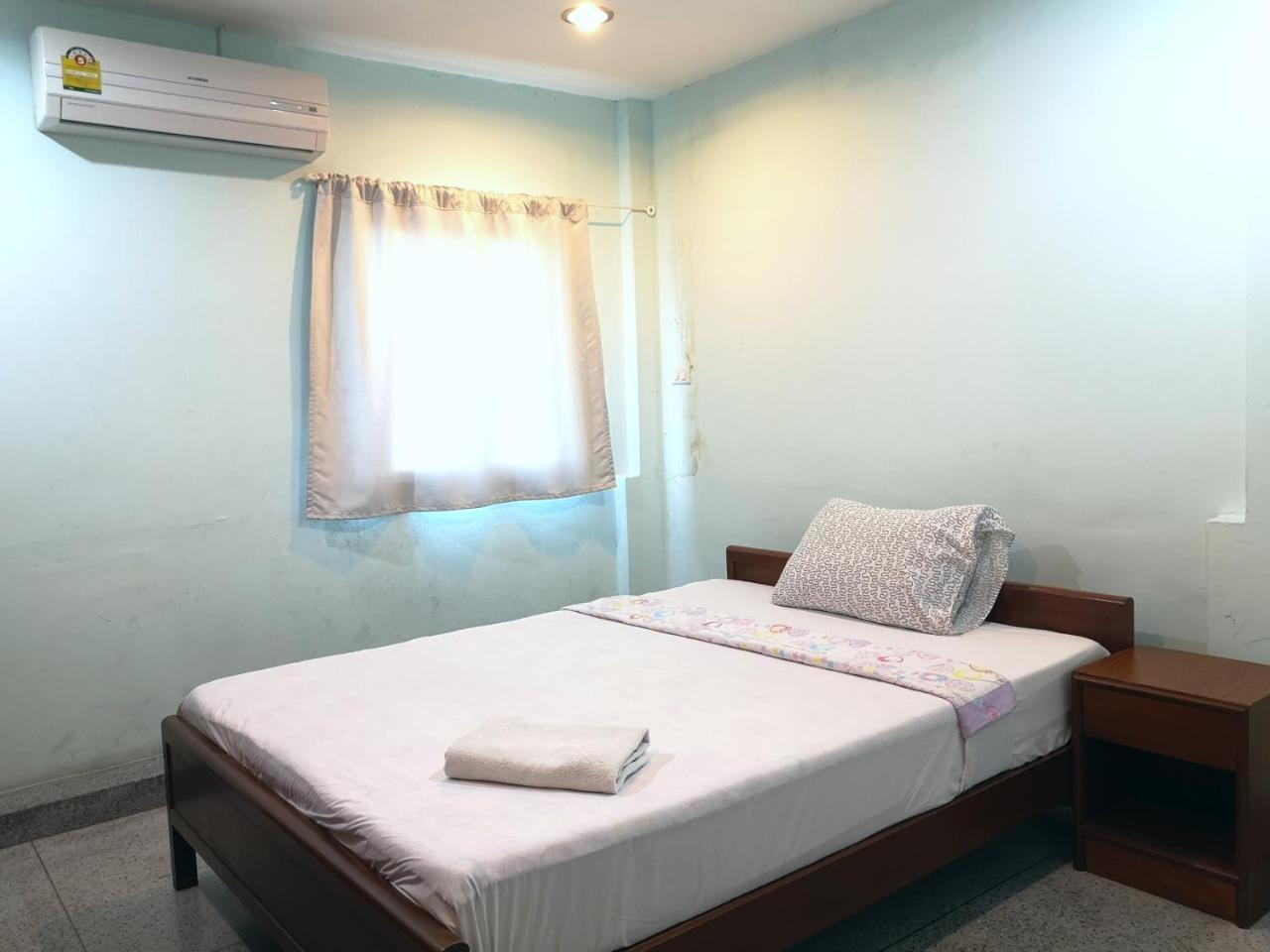 Sri Krungthep Hotel Bangkok Eksteriør billede