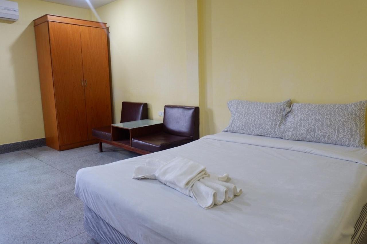 Sri Krungthep Hotel Bangkok Eksteriør billede